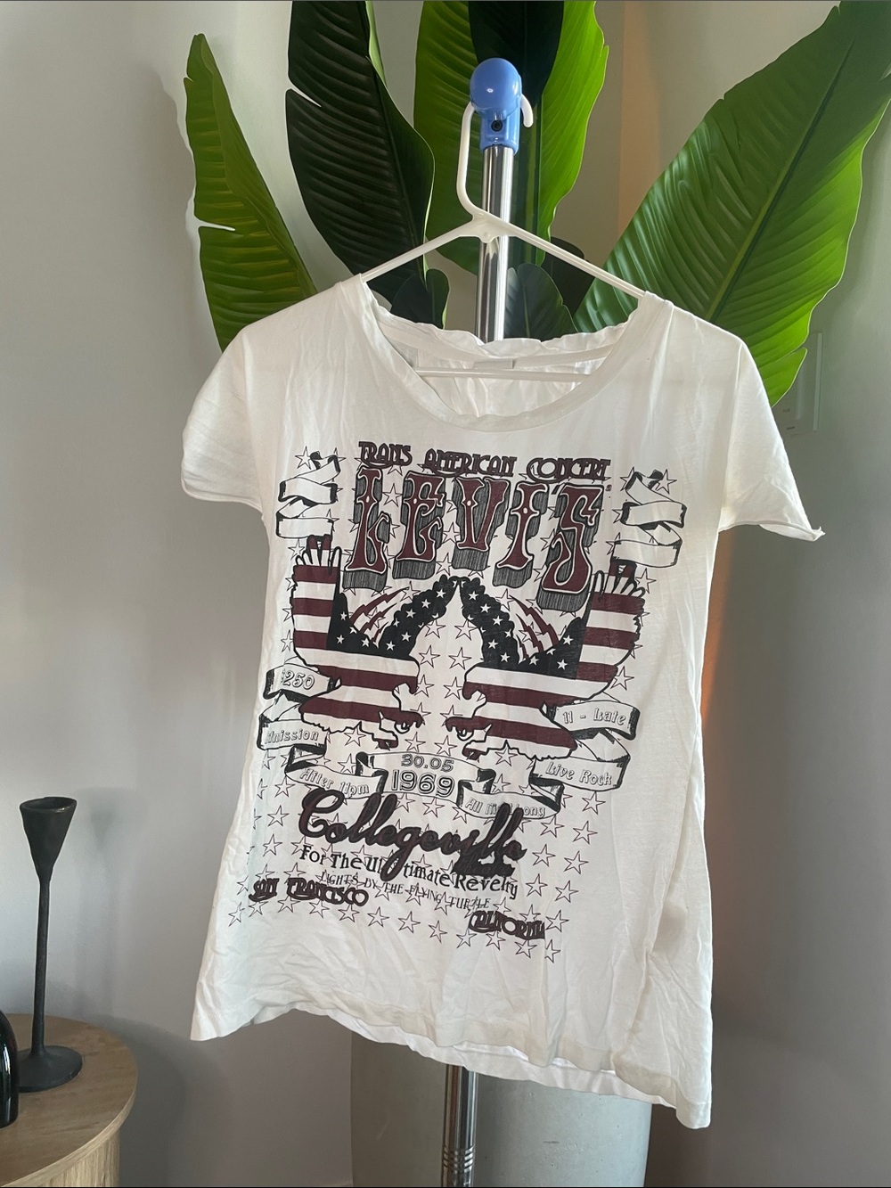 Levi's White Short Sleeve Graphic Tee with Red and Blue Print